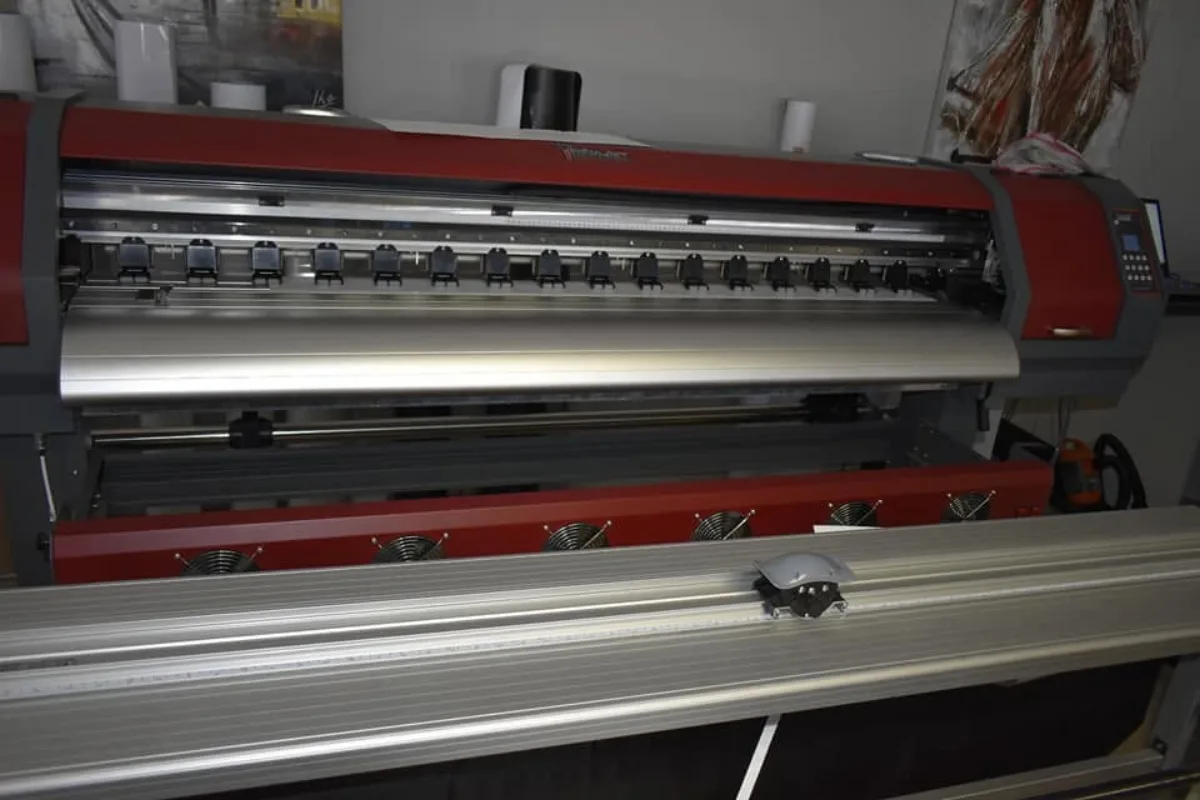 The wide-format Titan-Jet printer in the Basic Blue workshop